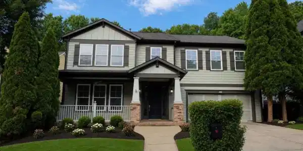 320 New point Lane, Canton GA 30114