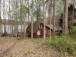 357 Old Chism Trl