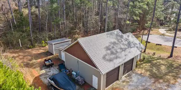 209 Northlake Drive, Hartwell GA 30643