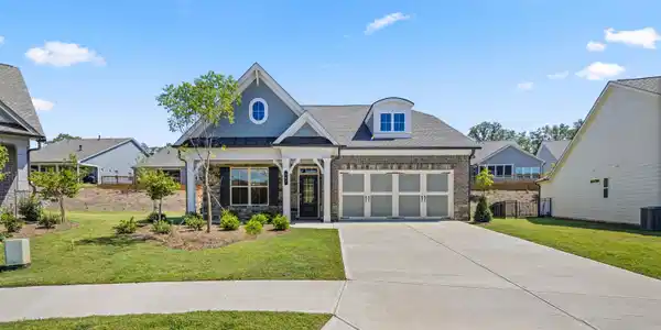 103 Hickory Bluffs Parkway