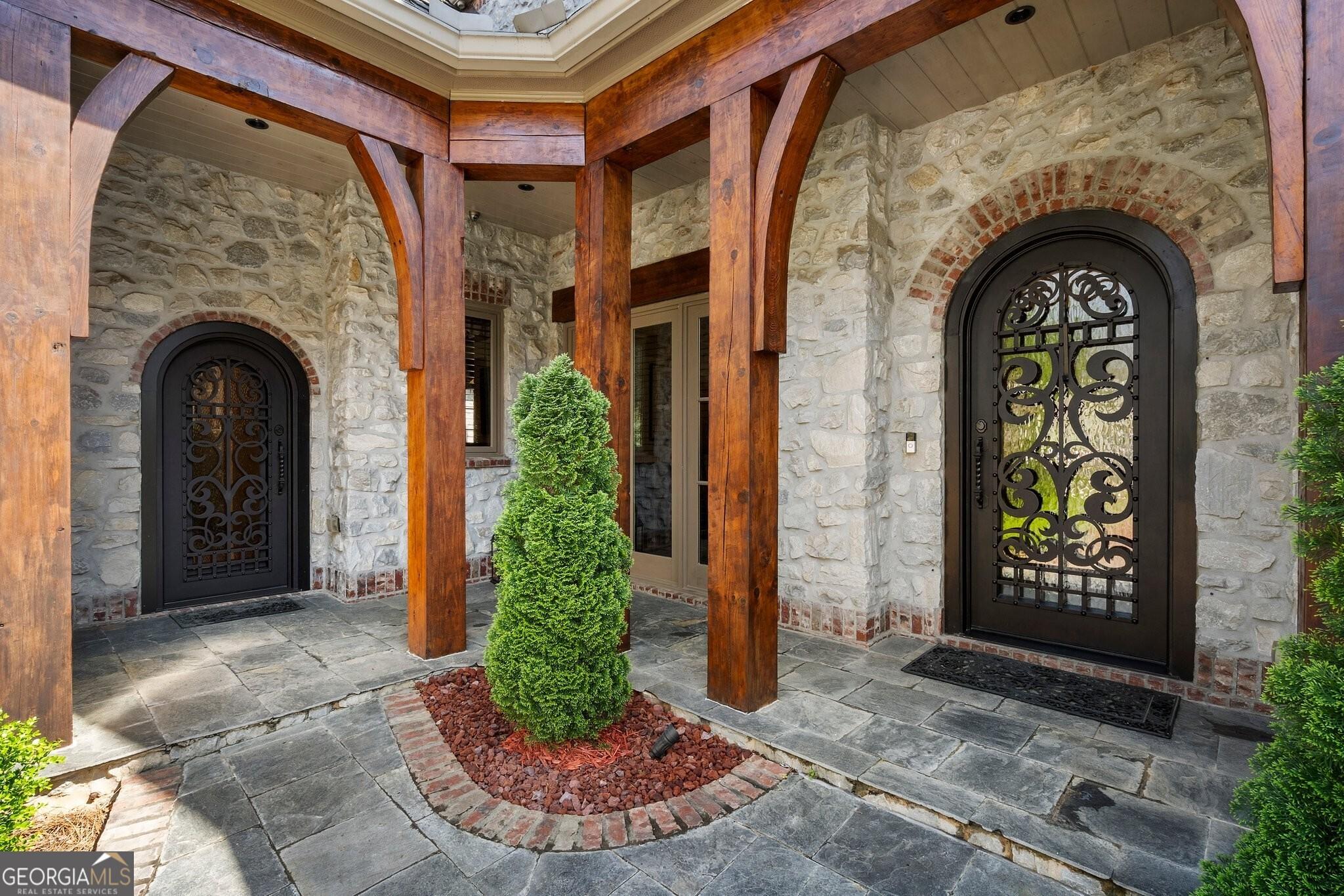 Image 4