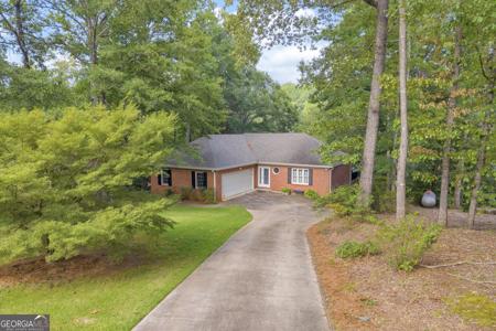 131 Sunrise Drive, Lavonia GA 30553