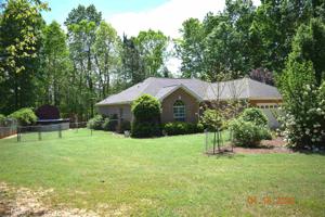 112 Woodstream Trl
