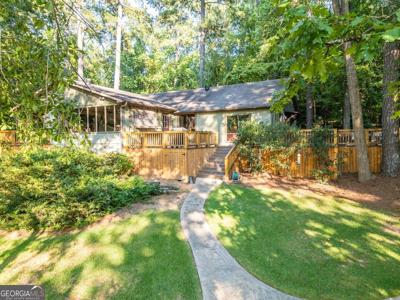 121 Sibley Way