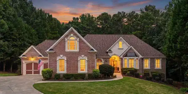 403 Lakewind Court, Canton GA 30114