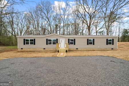 92 Holliday Rd, Franklin GA 30217