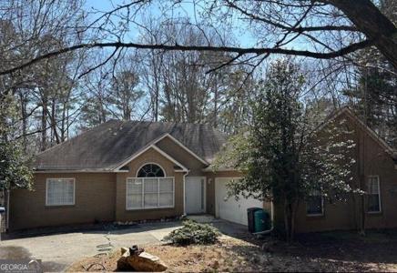 305 Michael Circle, Canton GA 30114