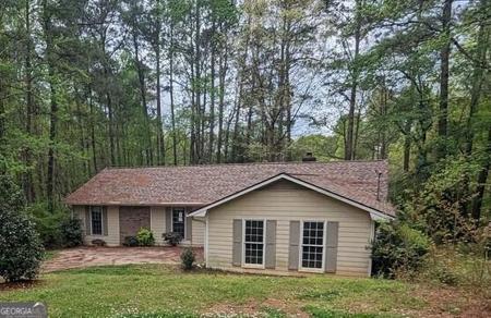 104 Shoshoni Drive