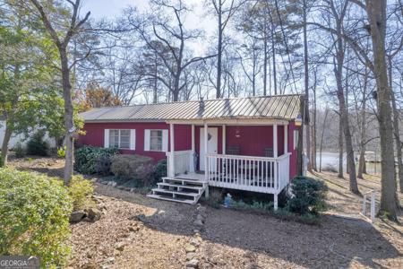 115 Sawyer Lane