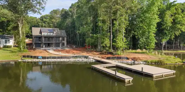 264 Loch Way, Eatonton GA 31024