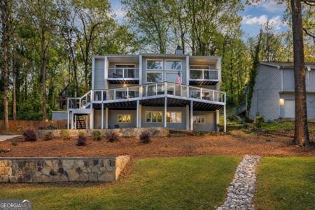 8515 Lake Drive, Snellville GA 30039