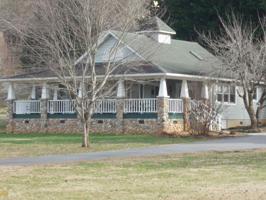 2585 Kelly Ln