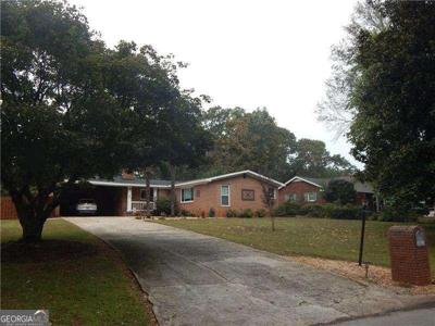 3111 Edgewater Drive, Gainesville GA 30501