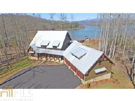 999 Cypress Pointe Ln