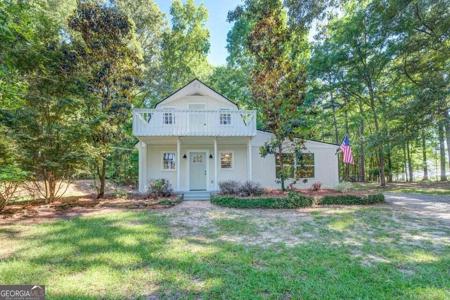1238 Dixie Lane
