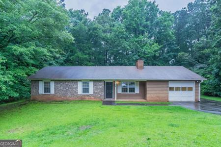 604 Hamlet Court SE, Conyers GA 30094