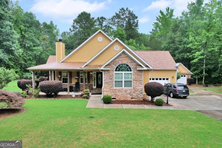 149 Marina Circle, Jackson GA 30233