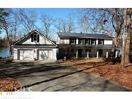 362 Lake Club Cir