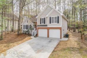 4119 Huntcliff