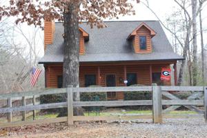 91 Monet Dr