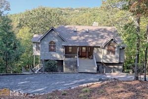351 Bellflower Dr