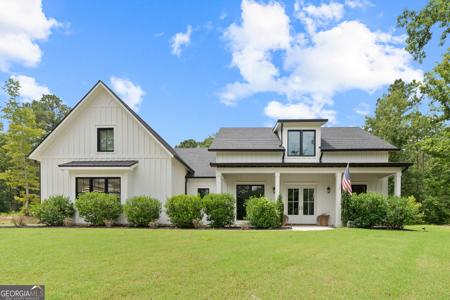 135 Harmony Bay Drive, Eatonton GA 31024