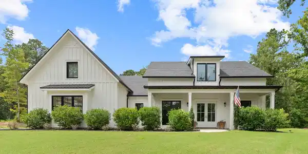 135 Harmony Bay Drive, Eatonton GA 31024
