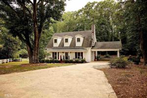 586 Elizabeth Rd