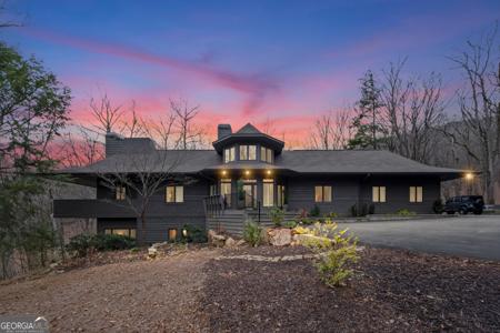 220 Wake Robin Drive, Big Canoe GA 30143