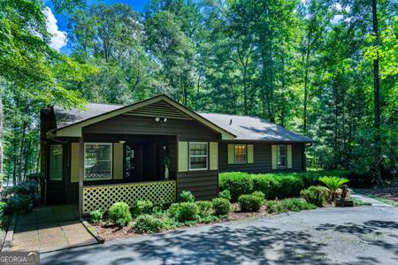 35 Point North Drive, Hogansville GA 30230