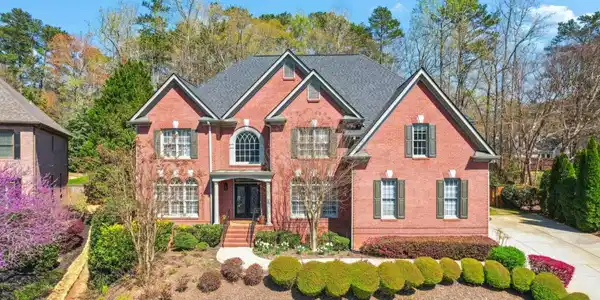 785 Westwind Lane
