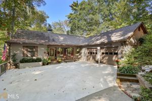 193 Fox Den Cir