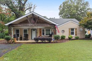 4437 Collins Cir