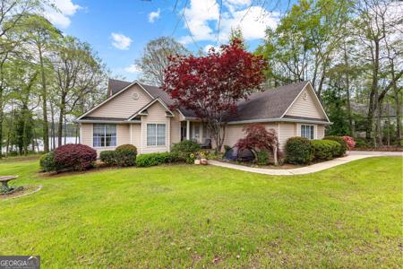65 Pointe View Court, Jackson GA 30233