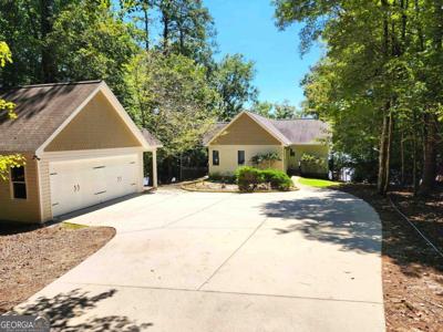 1570 Pointe Royal Road, Greensboro GA 30642