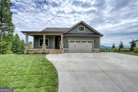 1513 Honey Bee Ridge, Hiawassee GA 30546