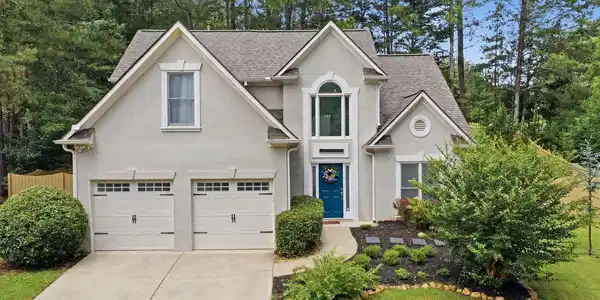 1027 Deer Hollow Drive, Woodstock GA 30189