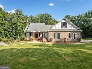 386 N Victoria Road, Woodstock GA 30189