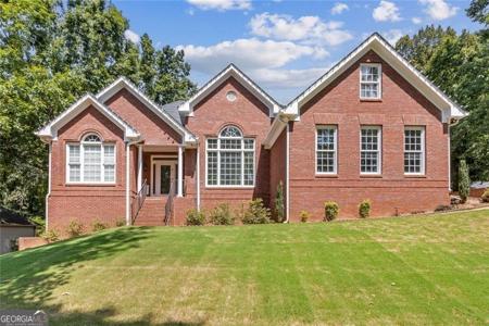5985 Wigwam Way, Flowery Branch GA 30542