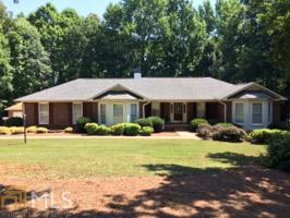 238 Linda Ln