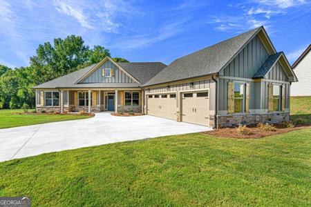 122 South Pointe Drive, Hartwell GA 30643