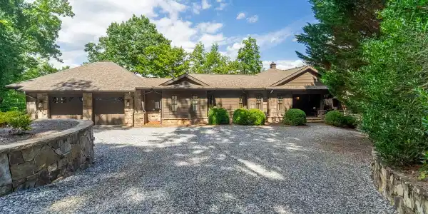 41 Lady Bug Lane, Clayton GA 30525