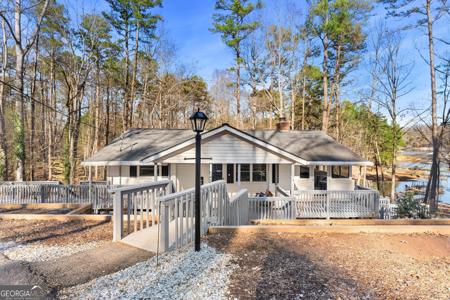 542 S Century Drive