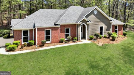 16 River Point Drive, Lagrange GA 30240