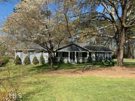 6593 Dearborn Dr