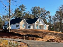 60 Jackson Ridge Drive