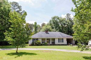 1123 Crooked Creek Road SE