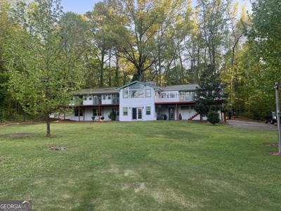 2316 Emerald Drive, Jonesboro GA 30236