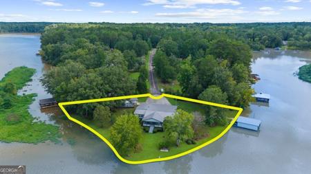 100 Southlake Drive, Eatonton GA 31024