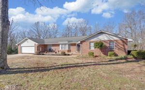 385 Hillandale Dr